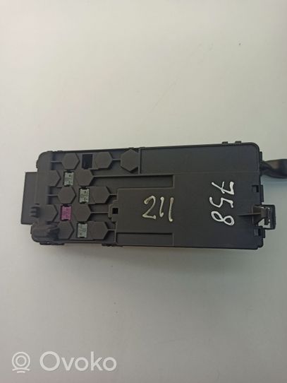 Mercedes-Benz E W211 Fuse module 2115452301