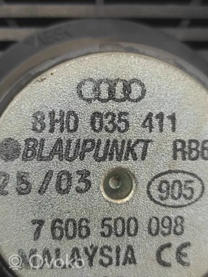 Audi A3 S3 8P Garsiakalbis (-iai) galinėje palangėje 8H0035411