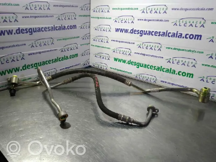 Volvo XC90 Air conditioning (A/C) pipe/hose 