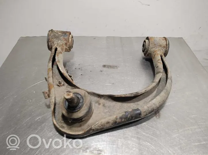 Toyota Land Cruiser (J200) Braccio di controllo sospensione anteriore 4863060020