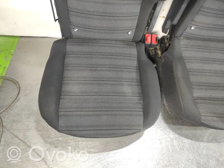 Opel Combo E Fotel tylny TELA