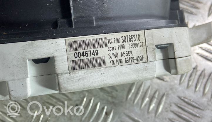 Volvo C30 Tachimetro (quadro strumenti) 30765310