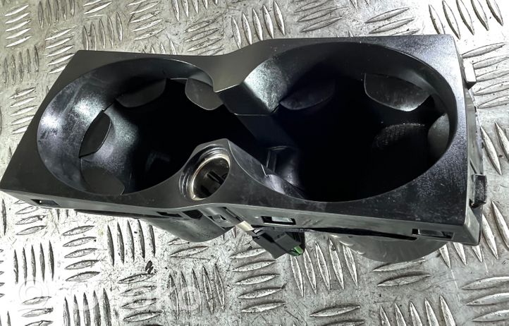 Volvo V60 Cup holder front 1284527