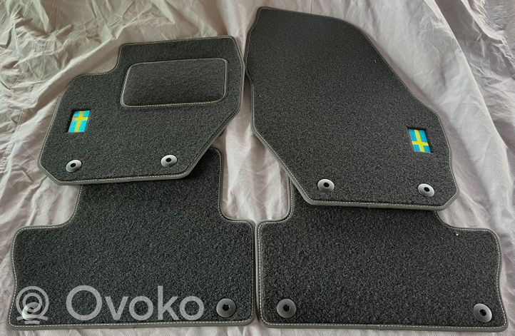 Volvo XC60 Car floor mat set 