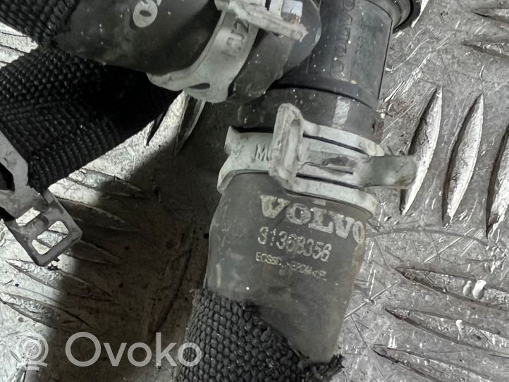 Volvo V60 Węże/rury chłodzące silnik samochodu elektrycznego 31368357