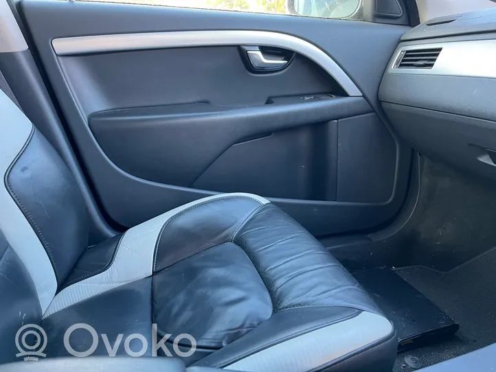 Volvo V70 Interior set 