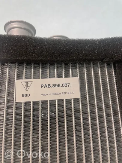 Porsche Cayenne (9Y0 9Y3) Heater blower radiator PAB898037