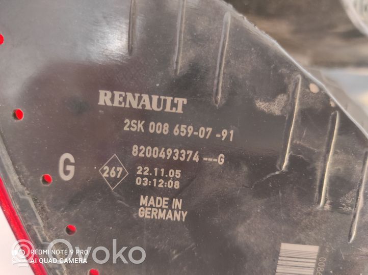 Renault Scenic II -  Grand scenic II Задний фонарь в кузове 8200493374