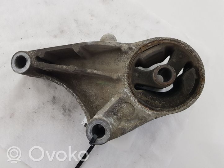 Opel Astra H Wspornik / Mocowanie silnika 24459803