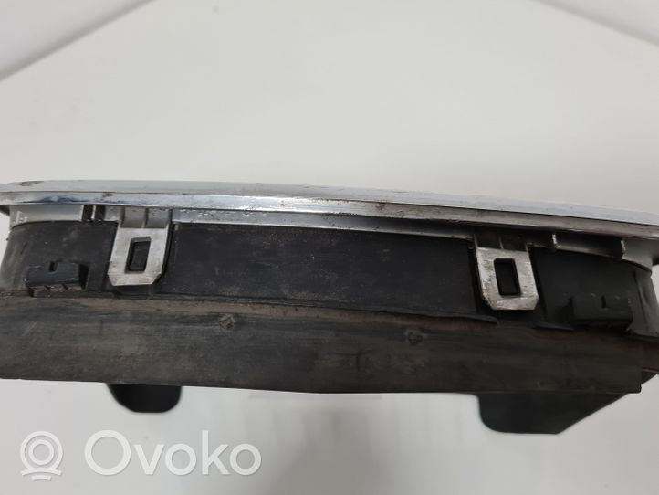 BMW 3 E46 Front grill 511381950560