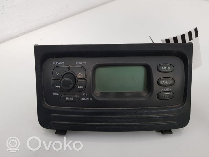 Toyota Yaris Verso Unité principale radio / CD / DVD / GPS 8611052030CO