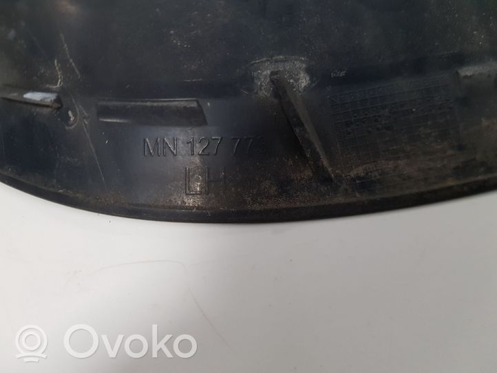 Mitsubishi Colt Griglia superiore del radiatore paraurti anteriore MN127773