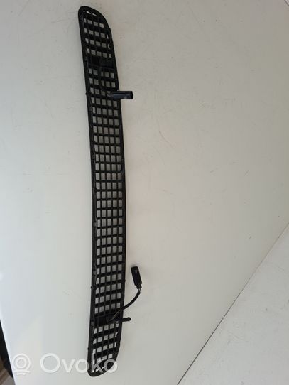 BMW 3 E46 Grille calandre de capot 5113707531