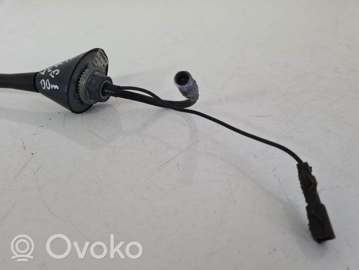 Opel Vectra B Antenne radio 90389799