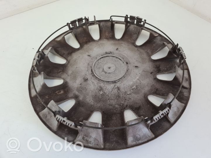 Volkswagen Sharan R16 wheel hub/cap/trim 7M3601147