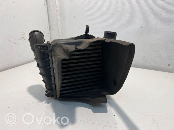 Volkswagen Polo IV 9N3 Radiador intercooler 6Q0145804C