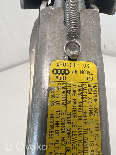 Audi A6 S6 C6 4F Cric di sollevamento 4F0011031