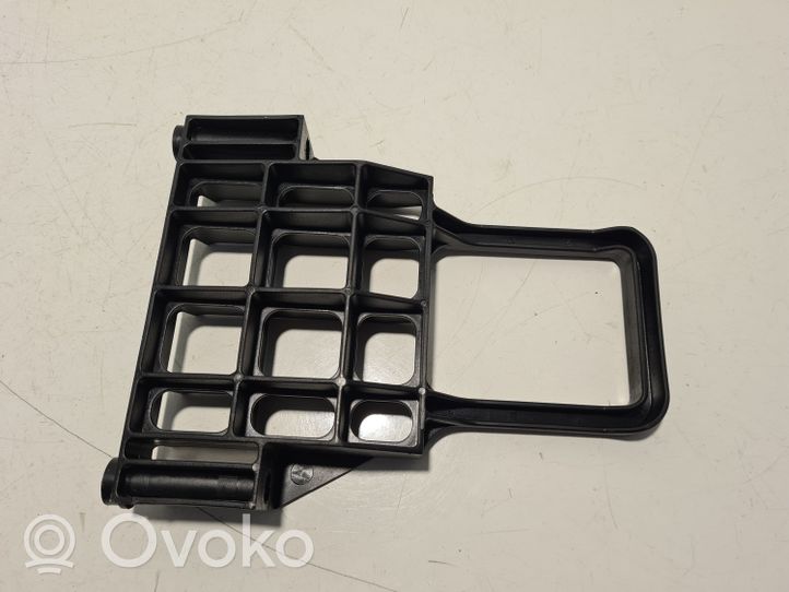 Mercedes-Benz A W169 Staffa di montaggio della batteria A1696102136