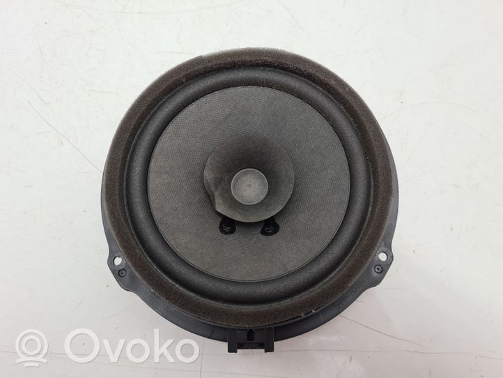 Ford Focus Enceinte de porte arrière AA6T18808CA