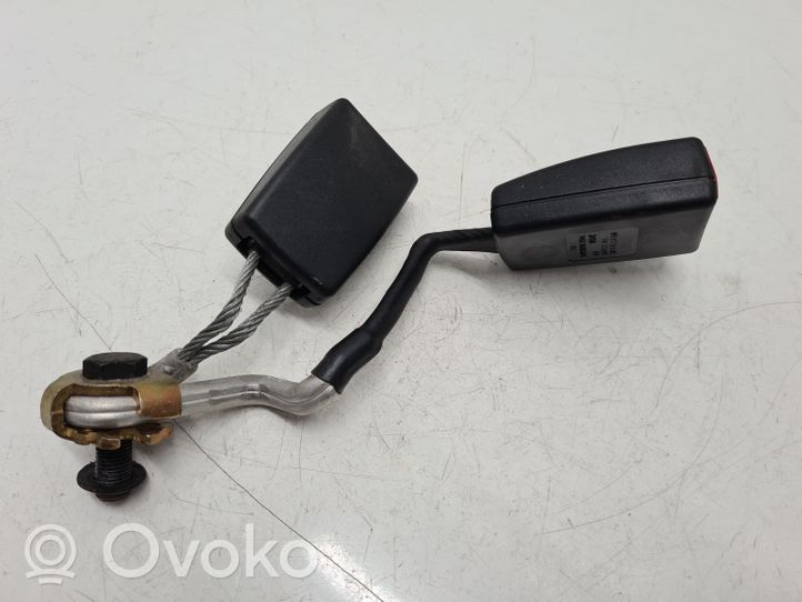 Audi A3 S3 8P Klamra środkowego pasa bezpieczeństwa fotela tylnego 8P0857739B