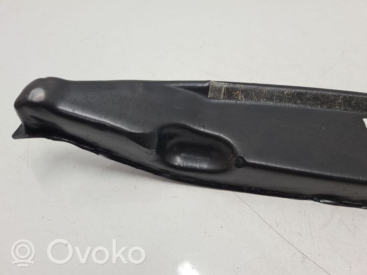 KIA Ceed Supporto/guarnizione in poliuretano espanso del parafango 84126A2000