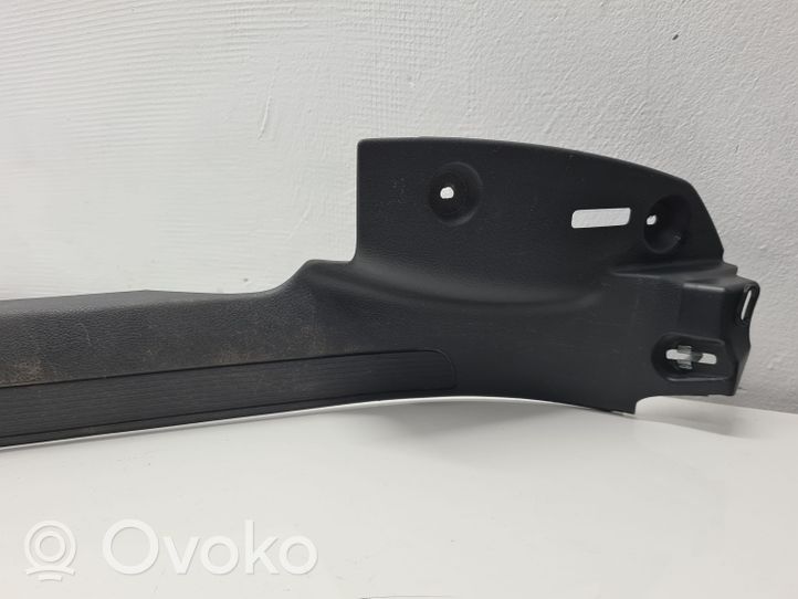 Volkswagen PASSAT B7 Front sill trim cover 3C0853369