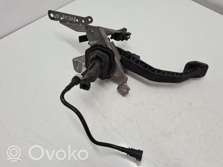 Ford Focus Sankabos pedalas 4M517B633XG