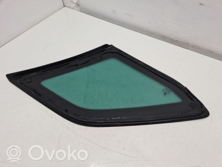 Skoda Fabia Mk3 (NJ) Finestrino/vetro retro 6V9845297