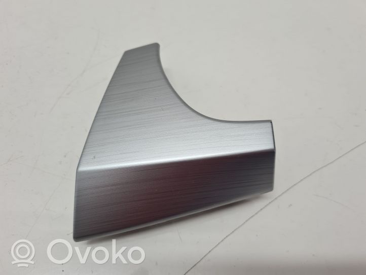 Skoda Fabia Mk3 (NJ) Rivestimento del vano portaoggetti del cruscotto 6V1858417