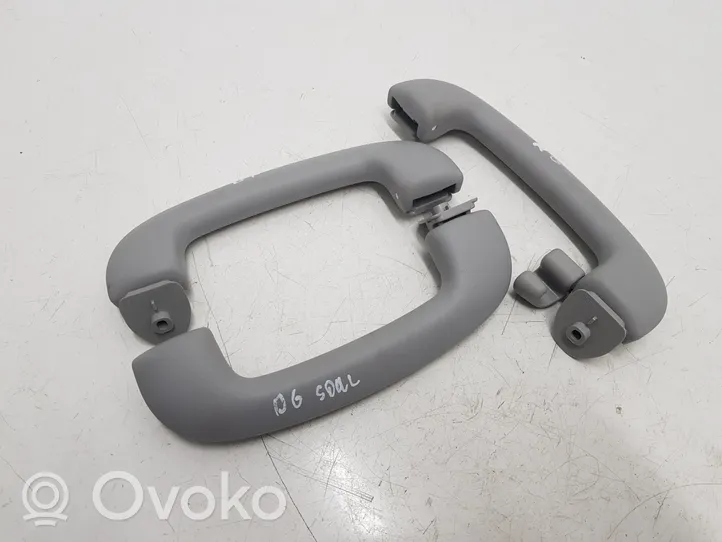 KIA Soul A set of handles for the ceiling 