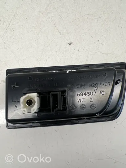 BMW 1 F20 F21 Gniazdo / Złącze USB 9207357