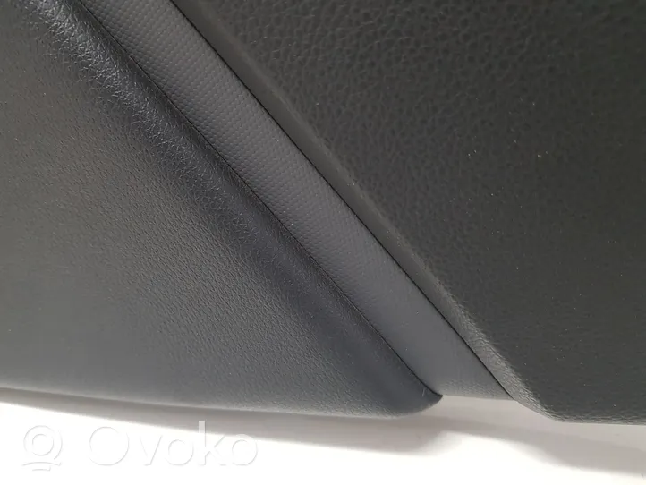 KIA Sportage Rivestimento del pannello della portiera posteriore 833613U000