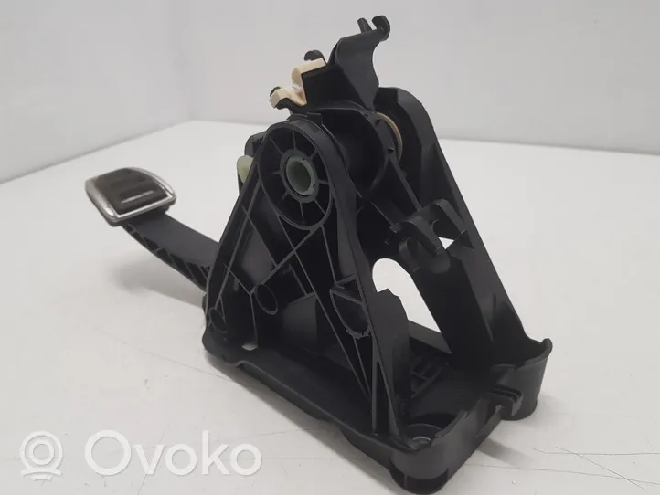 Volkswagen Golf VII Clutch pedal 5Q1721059HL