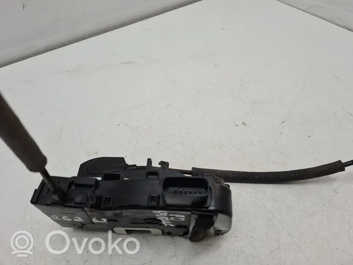 KIA Sportage Front door lock 813203U010