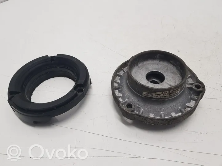 BMW 5 F10 F11 Support de jambe de force supérieur avant 3130679508301