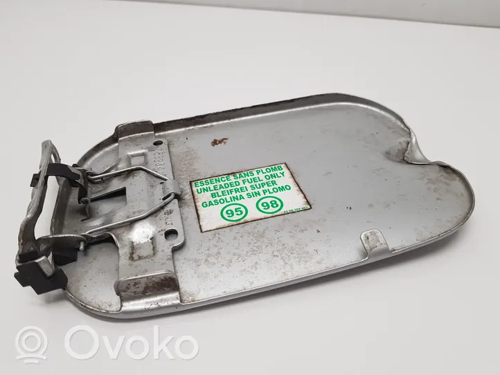 Dacia Sandero Bouchon, volet de trappe de réservoir à carburant 8200389403