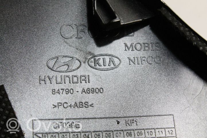 Hyundai i30 Apdaila aplink degalų bako dangtelį 84790A6900