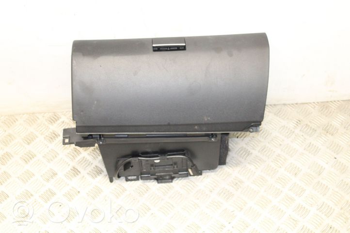 Mercedes-Benz B W245 Vano portaoggetti JC1005484