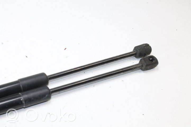 Audi TT TTS RS Mk3 8S Ammortizzatore portellone anteriore/cofano 8S082335902S