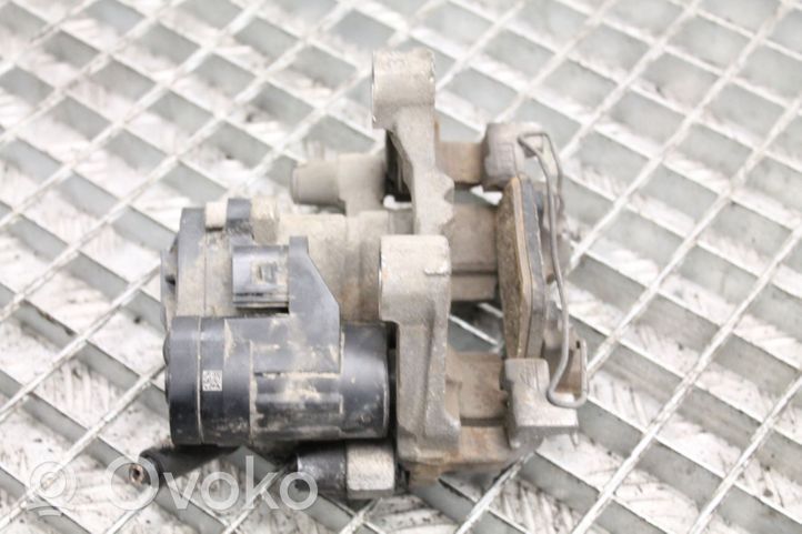 Audi TT TTS RS Mk3 8S Bremssattel hinten 