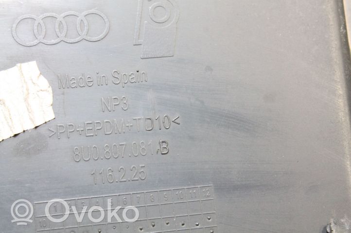 Audi Q3 8U Radiatoru dekoratīvā apdare 8U0807081B