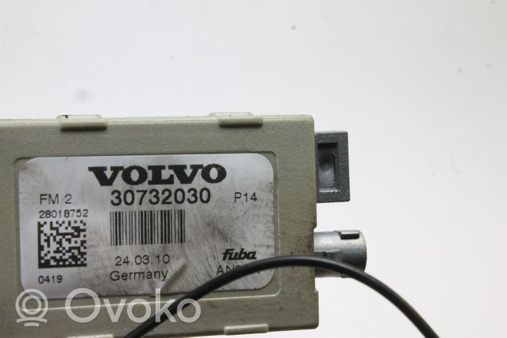 Volvo C70 Aerial antenna amplifier 30732030