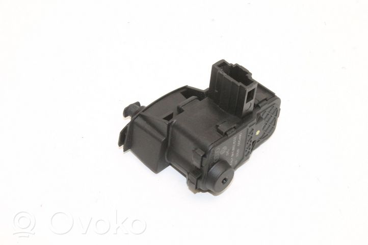 Audi A5 8T 8F Verrouillage du bouchon du réservoir de carburant 8K0862153E