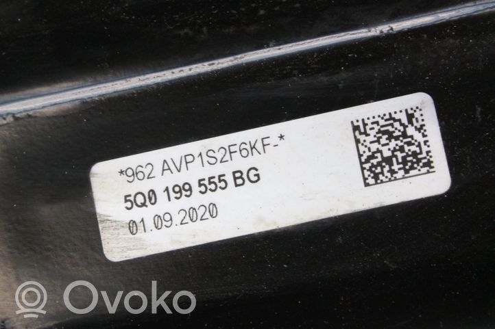 Volkswagen Golf VIII Moottorin kiinnikekorvake (käytetyt) 5Q0199555BG