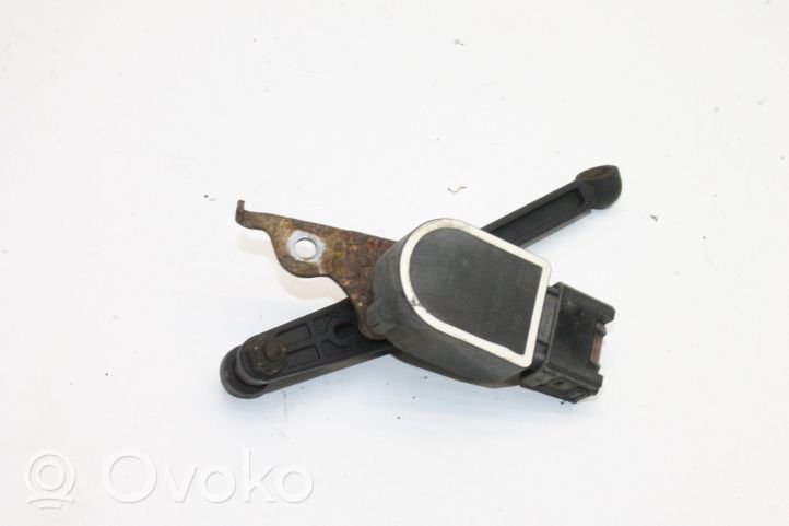 BMW 1 F20 F21 Czujnik poziomu zawieszenia pneumatycznego osi przedniej 6860843