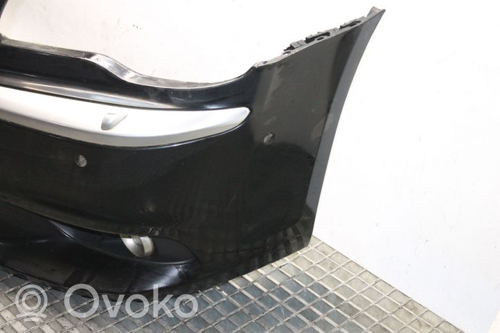 Chrysler 300C Front bumper 