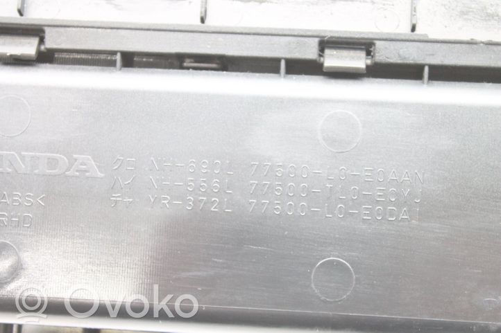 Honda Accord Schowek deski rozdzielczej 77500TL0E020