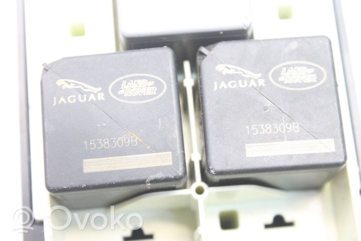Jaguar XE Sulakerasiasarja 