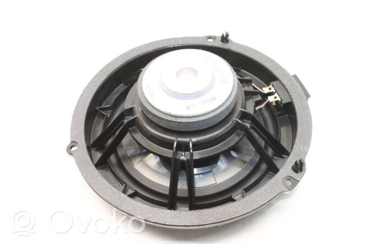 Ford Focus Enceinte de porte arrière JX7T13808CB