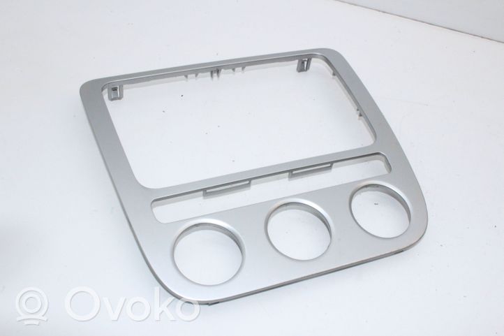 Volkswagen Scirocco Rivestimento del vano portaoggetti del cruscotto 1Q0858069F